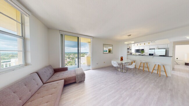Foto del edificio - 215 SW 42nd Ave