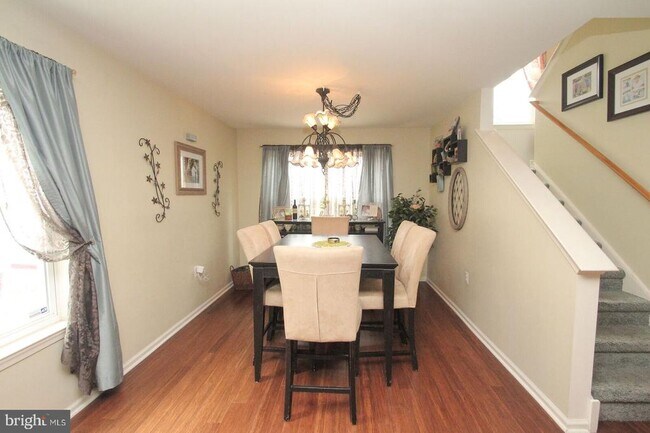 Foto del edificio - 1332 S Lawrence St