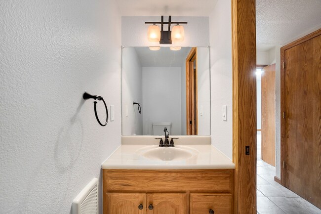 Foto del edificio - 2619 Dunbar Ave