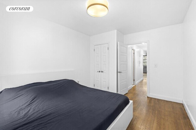 Building Photo - 237 E 24th St