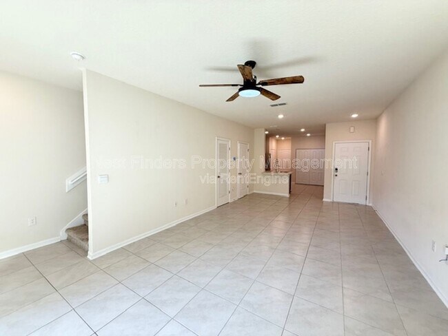 Building Photo - 9622 Baylin Ct
