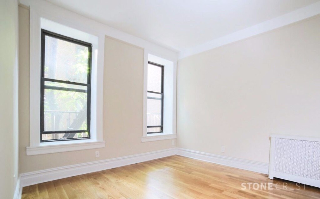 Primary Photo - 521 West 122nd Street