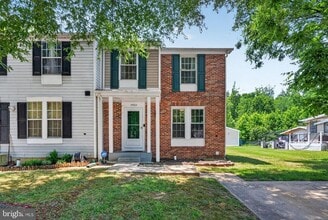 Building Photo - 10522 Lime Tree Way
