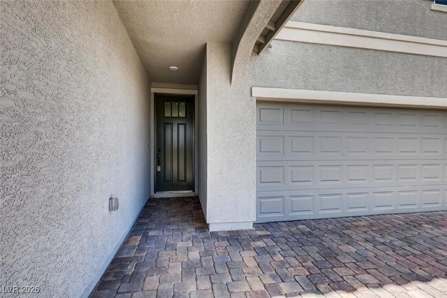 Foto del edificio - 8379 Lagunilla Ave