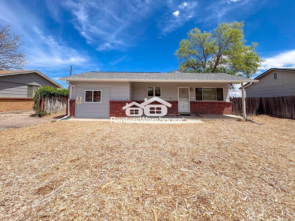 Primary Photo - 9430 Green Ct