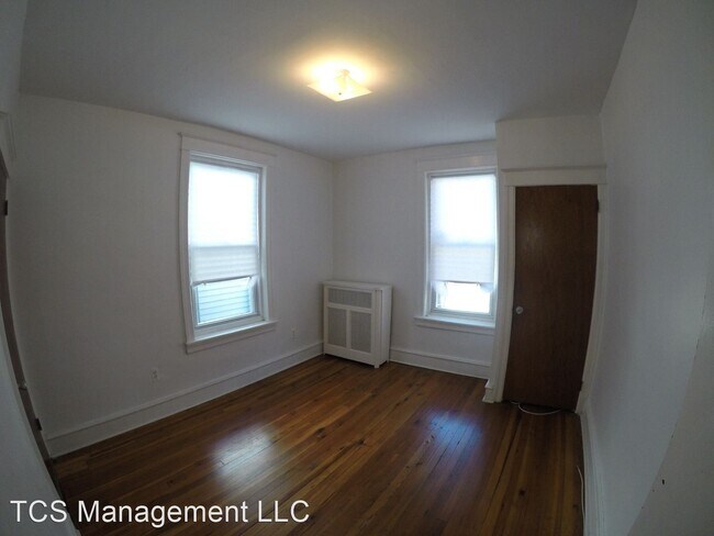Foto del edificio - 3 br, 1 bath House - 2421 South Orkney Street