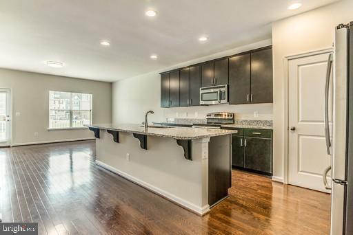 Foto del edificio - 8931 Garrett Way