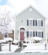 Building Photo - 118 Smith St