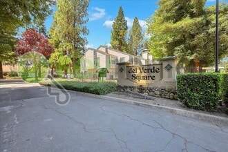 Building Photo - 600 Del Verde Cir