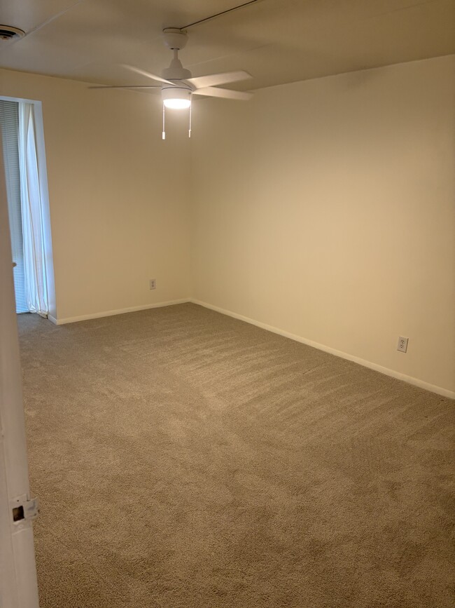 BR 2 - 2616 Redcoat Dr