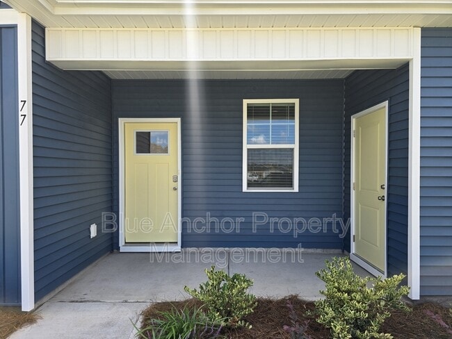 Building Photo - 77 Bonaparte St