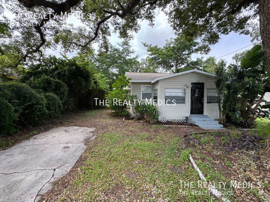 Photo - 2320 S Shine Ave-