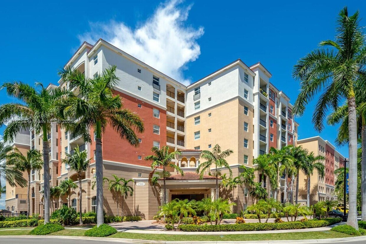 Foto principal - 17100 N Bay Rd