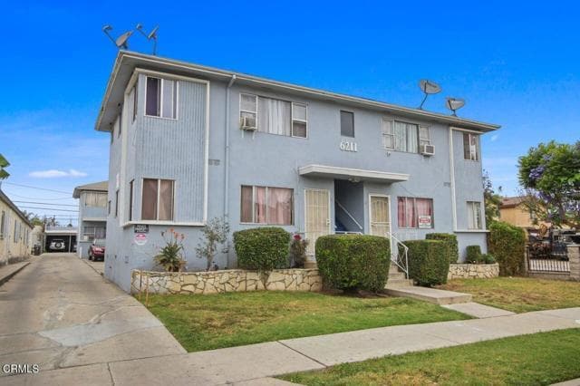 Primary Photo - 6211 10th Ave