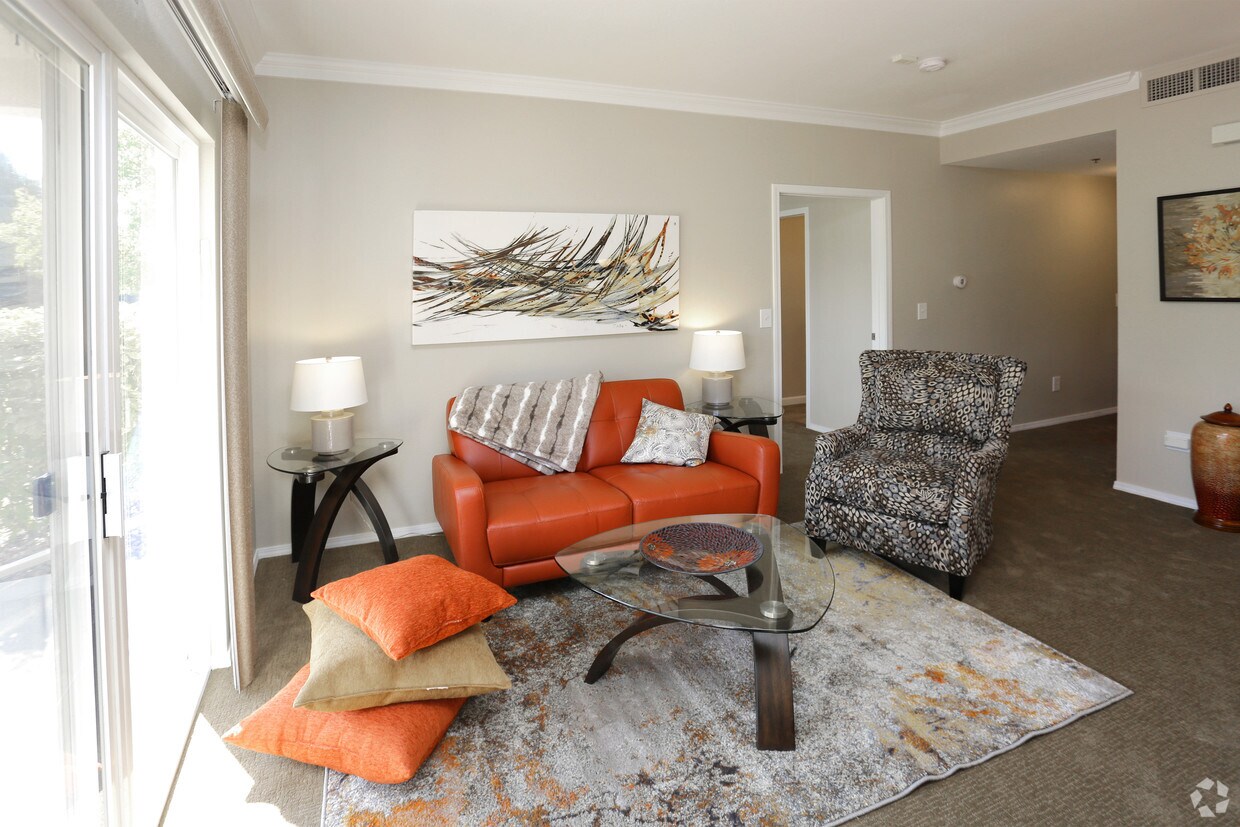 VEsprit Apartments at 5240 S Shalom Park Cir Aurora, CO