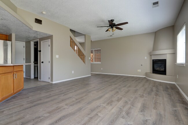 Foto del edificio - 7312 Eagle View Ave NE