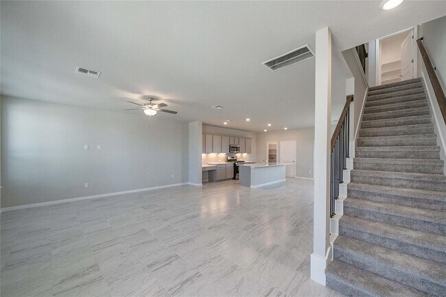 Foto del edificio - 5301 Baythorne Dr