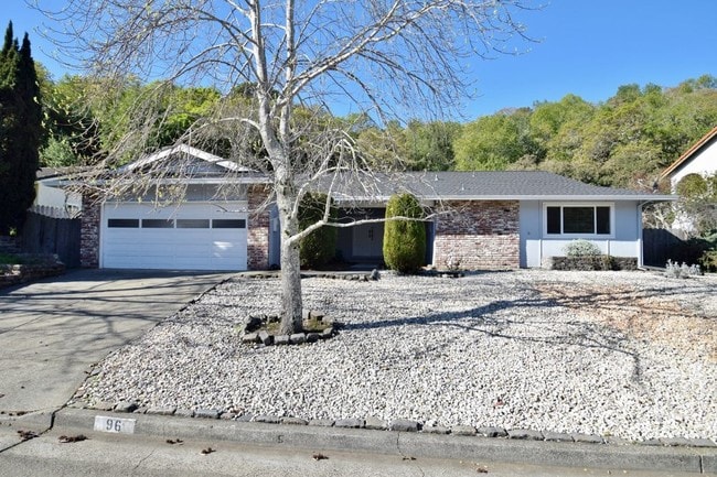 Building Photo - 96 Santa Maria Dr