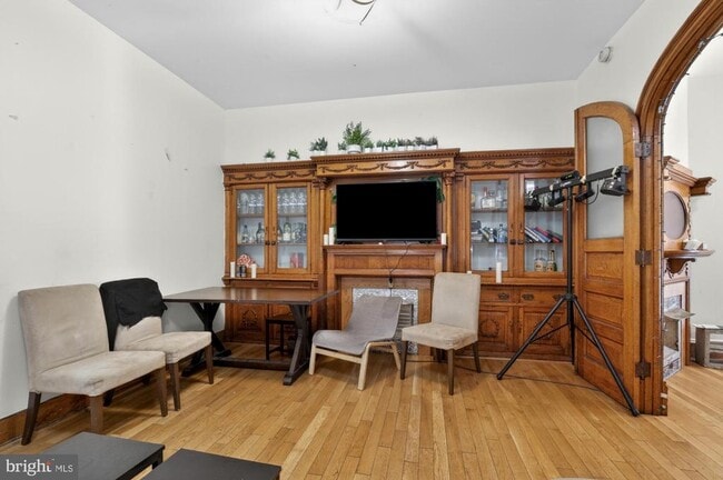 Foto del edificio - 4011 Pine St