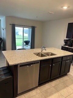 Building Photo - Beautiful! 4 Bedroom- 2 Bathroom Home
