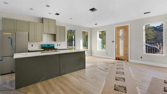 Foto del edificio - 1313 Knight St