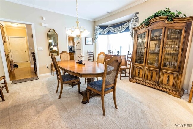 Foto del edificio - 6979 Peppertree Ct