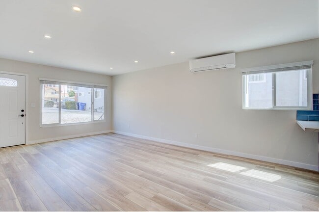 Building Photo - STUNNING 2BD/2BA IN NORTH PACIFIC BEACH! $...