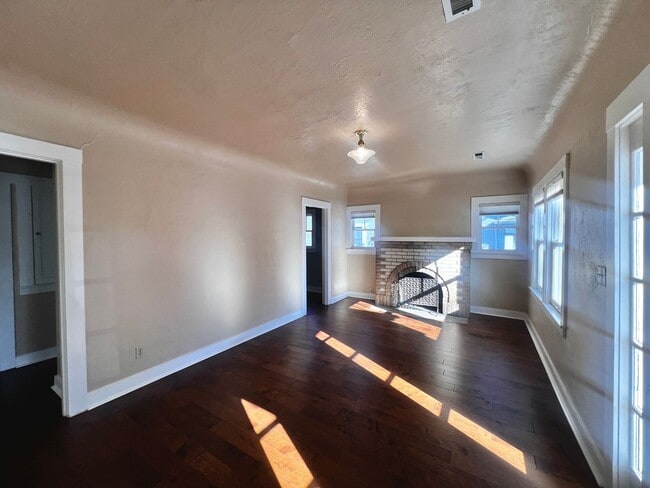 Foto del edificio - Charming Petaluma Home Near Downtown