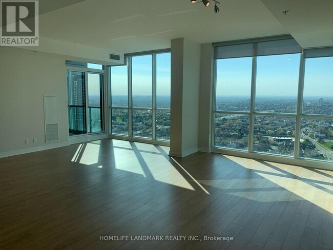 Building Photo - 3985 Grand Park Dr