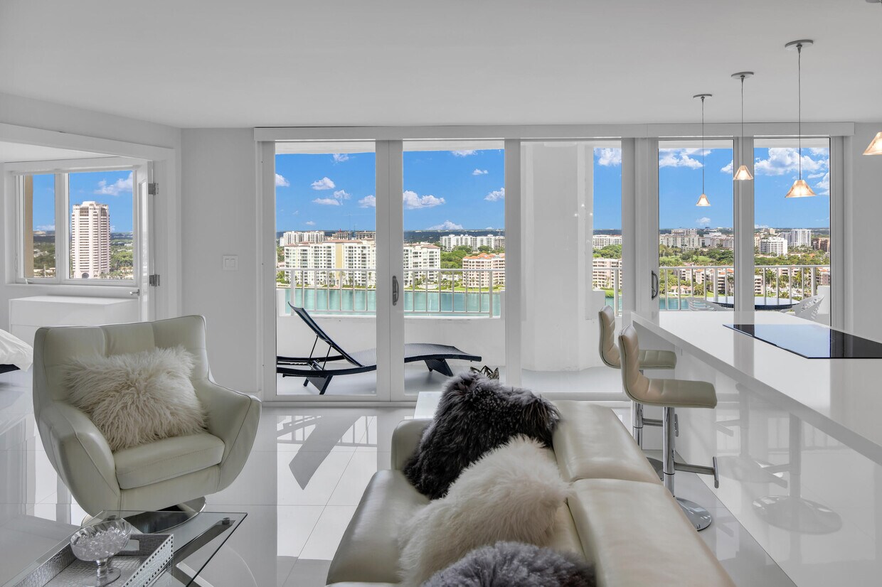 Foto principal - 500 S Ocean Blvd