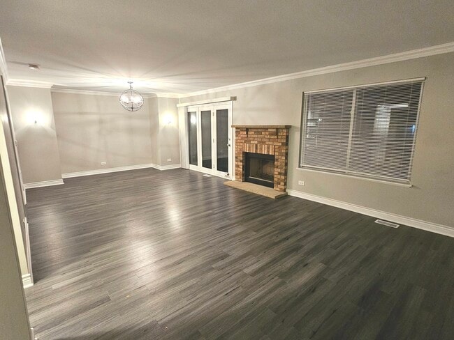 Foto del edificio - 413 Stevens Ct