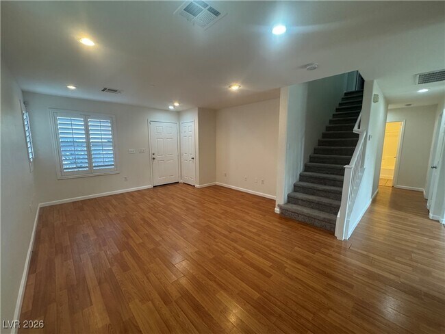 Foto del edificio - 9983 Alder Springs Ct