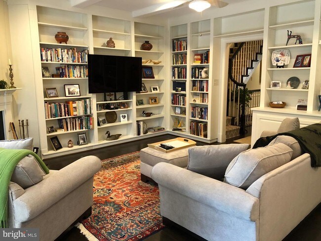 Foto del edificio - 9422 Turnberry Dr