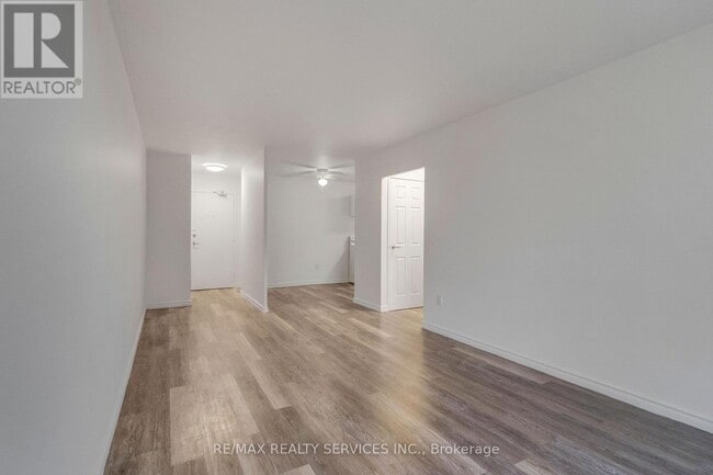 Building Photo - 223 Jackson St W