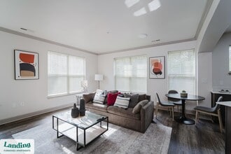 Building Photo - 3031 Eden Ave