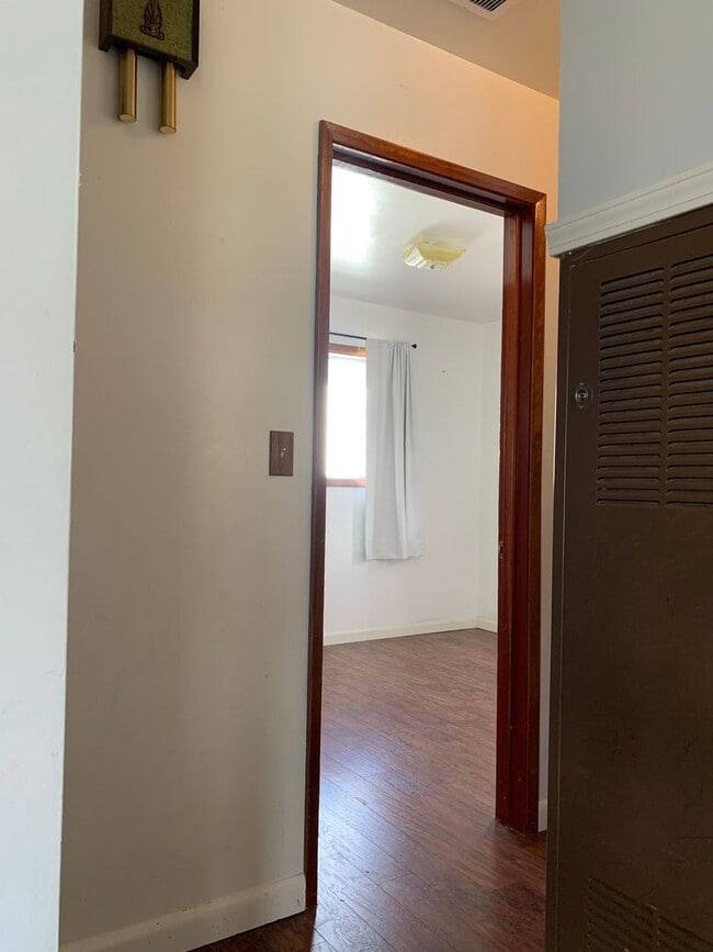 Building Photo - Single Level West Salem Home