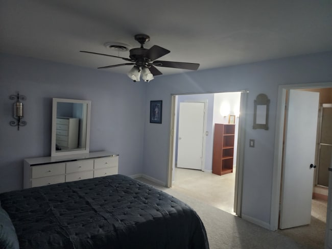Photo - 465 SW 59th Ave Apartment