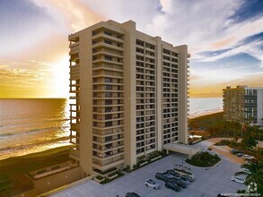 Building Photo - 8750 S Ocean Dr