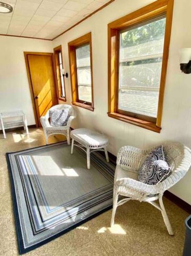 Foto del edificio - 319 Bridge St