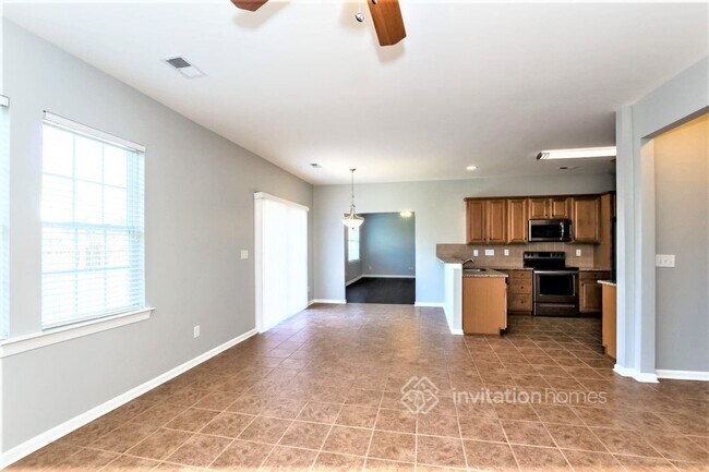 Building Photo - 9635 Ravenscroft Ln NW