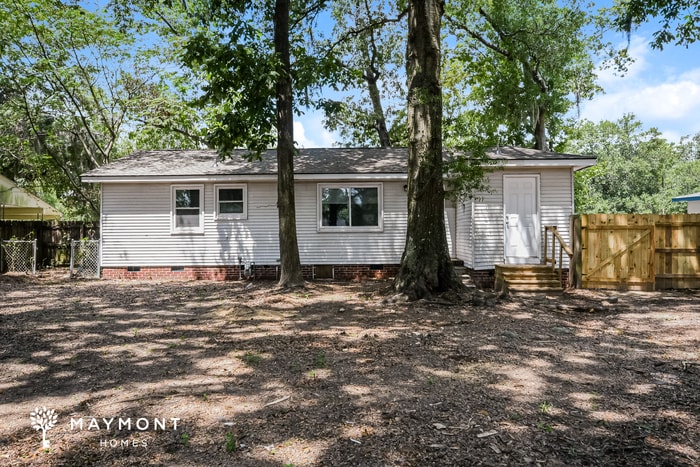 Building Photo - 4117 Oakridge Dr