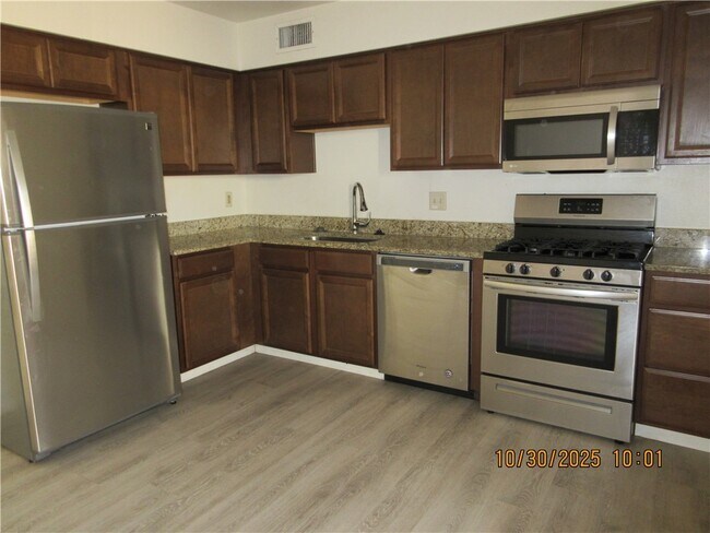 Foto del edificio - 3546 N Verdugo Rd