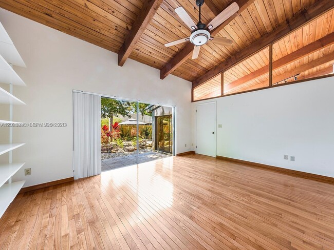 Building Photo - 9055 SW 78th Ct