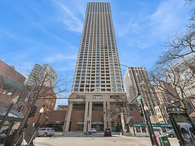 Building Photo - 1030 N State St