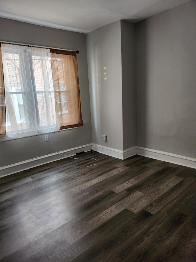 Foto del edificio - 6515 Germantown Ave