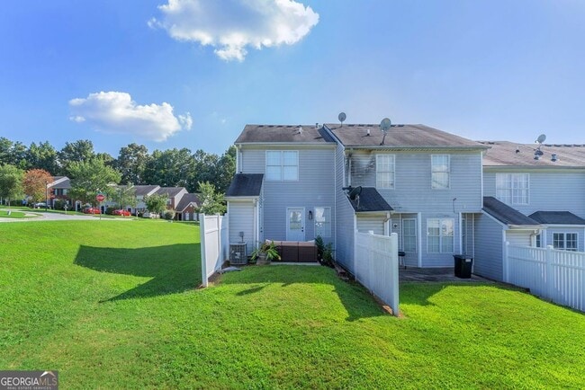 Foto del edificio - 1327 Hollenbeck Ln