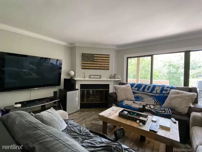 Foto del edificio - 2 br, 2.5 bath Condo - 4110 Fairway Lakes Dr