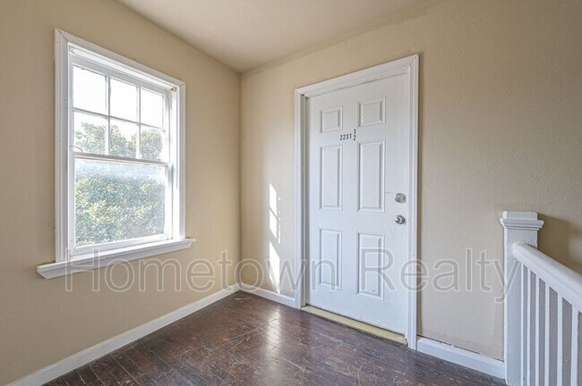 Foto del edificio - 2231 NW 12th St