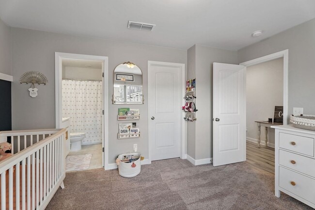 Foto del edificio - Townhome For Lease