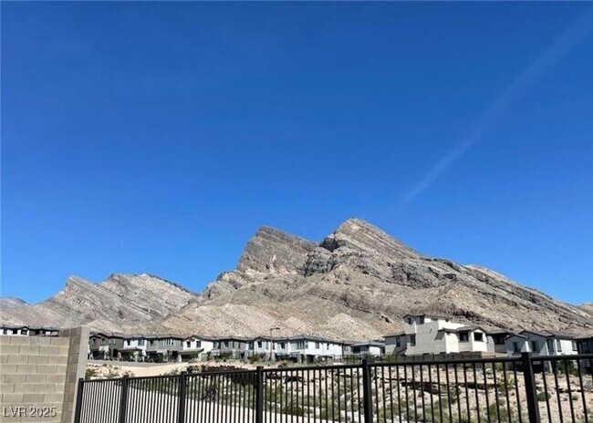 Foto del edificio - 11622 Hatchling Ave